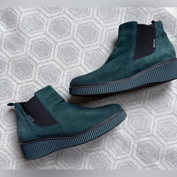 Mephisto Emie Chelsea Bootie Dark Teal Suede Pull Tab Sz 7.5 - Picture 5 of 12